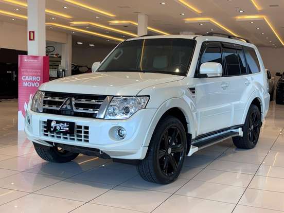 MITSUBISHI-PAJERO FULL-3.2 HPE 4X4 16V TURBO INTERCOOLER DIESEL 2P AUTOMÁTICO MITSUBISHI-PAJERO FULL-2014
