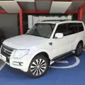 MITSUBISHI PAJERO FULL 3.2 HPE 4X4 16V TURBO INTERCOOLER DIESEL 2P AUTOMÁTICO MITSUBISHI PAJERO FULL 3.2 HPE 4X4 16V TURBO INTERCOOLER DIESEL 2P AUTOMÁTICO