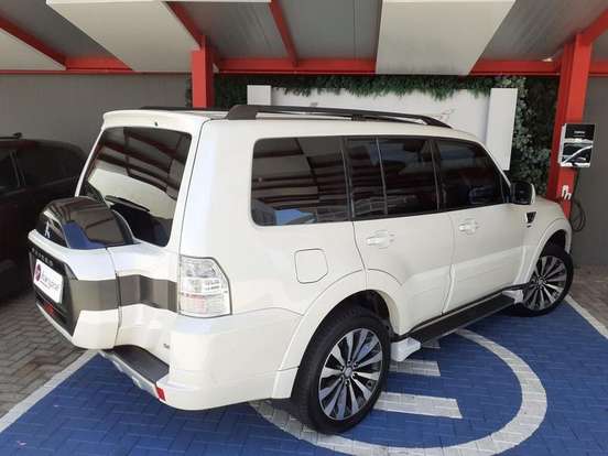 MITSUBISHI-PAJERO FULL-3.2 HPE 4X4 16V TURBO INTERCOOLER DIESEL 2P AUTOMÁTICO MITSUBISHI-PAJERO FULL-2018