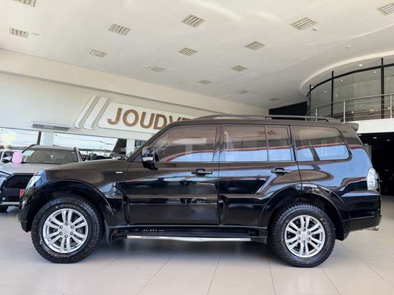 MITSUBISHI-PAJERO FULL-2012