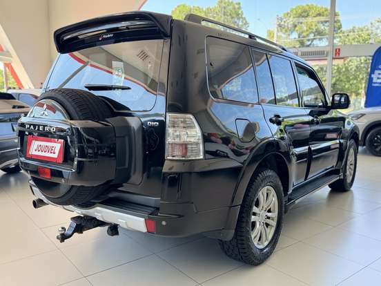 MITSUBISHI-PAJERO FULL-2012