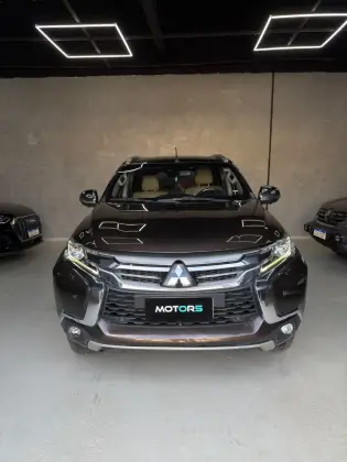 MITSUBISHI PAJERO SPORT 2.4 16V MIVEC TURBO DIESEL HPE AWD AUTOMÁTICO