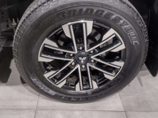 MITSUBISHI-PAJERO SPORT-2.4 16V MIVEC TURBO DIESEL HPE AWD AUTOMÁTICO MITSUBISHI-PAJERO SPORT-2020