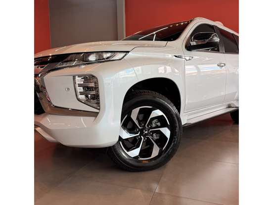 MITSUBISHI-PAJERO SPORT-2024