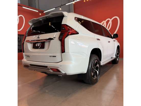MITSUBISHI-PAJERO SPORT-2024