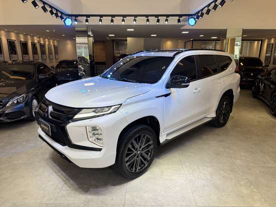 MITSUBISHI-PAJERO SPORT-2.4 16V MIVEC TURBO DIESEL LEGEND AWD AUTOMÁTICO MITSUBISHI-PAJERO SPORT-2023