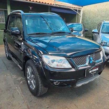 MITSUBISHI-PAJERO TR4-2013