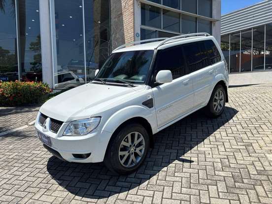 MITSUBISHI-PAJERO TR4-2014