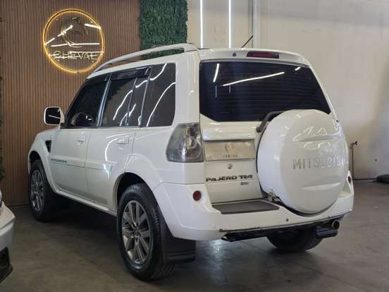 MITSUBISHI-PAJERO TR4-2.0 4X2 16V 140CV FLEX 4P AUTOMÁTICO MITSUBISHI-PAJERO TR4-2014