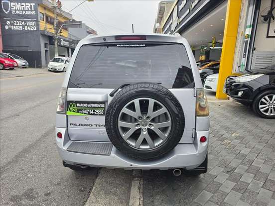 MITSUBISHI-PAJERO TR4-2013