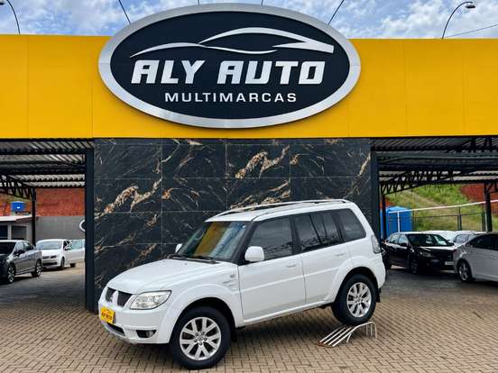 MITSUBISHI-PAJERO TR4-2.0 4X2 16V 140CV FLEX 4P MANUAL MITSUBISHI-PAJERO TR4-2012