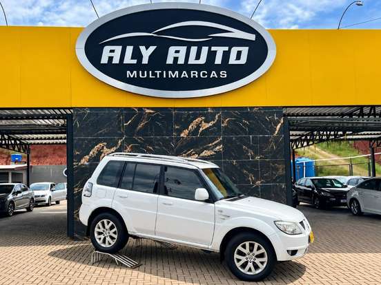 MITSUBISHI-PAJERO TR4-2.0 4X2 16V 140CV FLEX 4P MANUAL MITSUBISHI-PAJERO TR4-2012