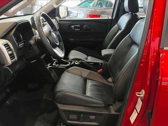 MITSUBISHI-TRITON-2.4 BITURBO DIESEL CD HPE 4X4 AUTOMÁTICO MITSUBISHI-TRITON-2025