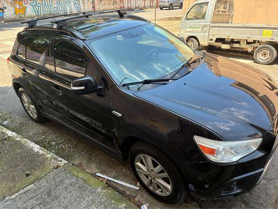 MITSUBISHI-ASX-2010
