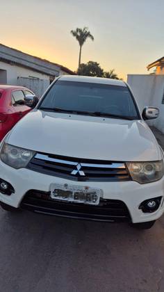 MITSUBISHI L200 TRITON 3.2 HPE 4X4 CD 16V TURBO INTERCOOLER DIESEL 4P AUTOMÁTICO