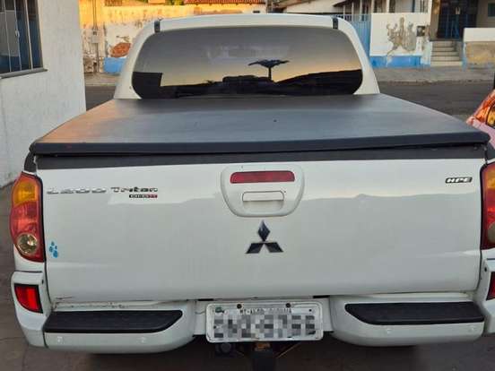 MITSUBISHI-L200 TRITON-3.2 HPE 4X4 CD 16V TURBO INTERCOOLER DIESEL 4P AUTOMÁTICO MITSUBISHI-L200 TRITON-2014