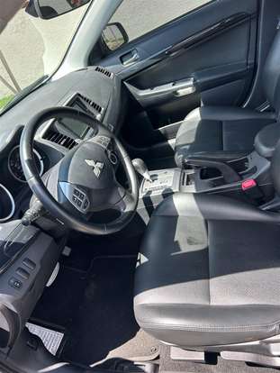MITSUBISHI-LANCER-2019