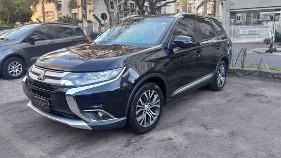 MITSUBISHI-OUTLANDER-2016