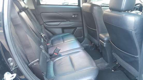 MITSUBISHI-OUTLANDER-2.0 16V GASOLINA 4P AUTOMÁTICO MITSUBISHI-OUTLANDER-2016