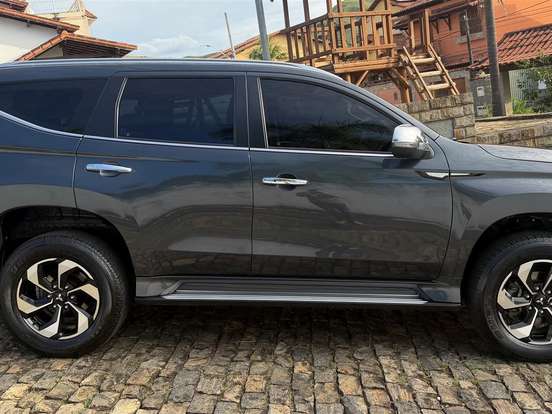 MITSUBISHI-PAJERO SPORT-2.4 16V MIVEC TURBO DIESEL HPE-S AWD AUTOMÁTICO MITSUBISHI-PAJERO SPORT-2024
