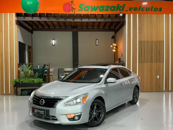 NISSAN ALTIMA 2.5 SL 16V GASOLINA 4P AUTOMÁTICO