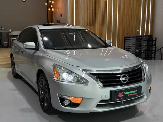 NISSAN-ALTIMA-2013