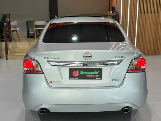 NISSAN-ALTIMA-2013