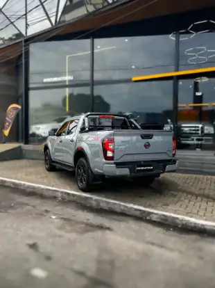 NISSAN-FRONTIER-2022