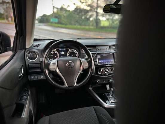 NISSAN-FRONTIER-2020