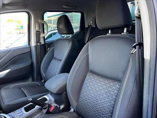NISSAN-FRONTIER-2022