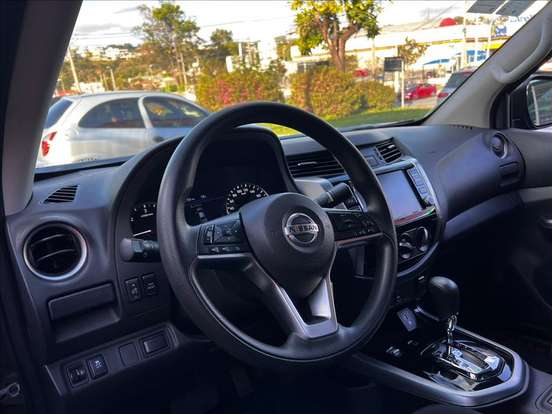 NISSAN-FRONTIER-2022