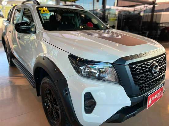 NISSAN-FRONTIER-2024