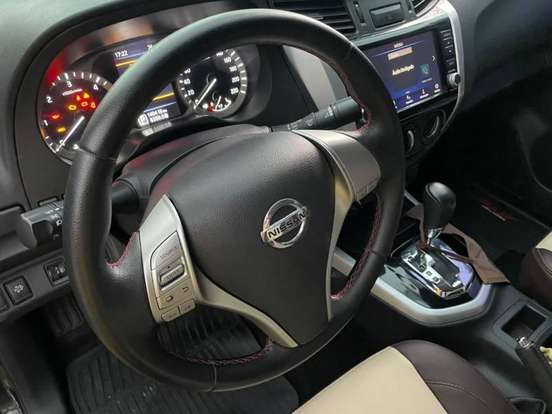 NISSAN-FRONTIER-2021