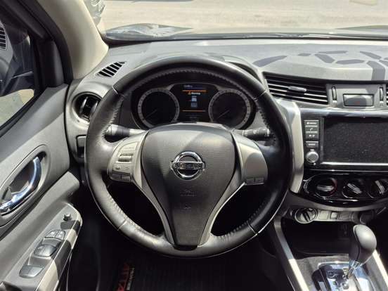 NISSAN-FRONTIER-2021