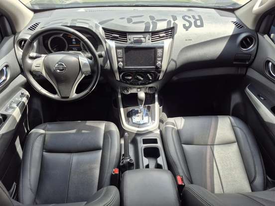 NISSAN-FRONTIER-2021