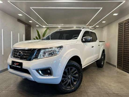 NISSAN-FRONTIER-2018