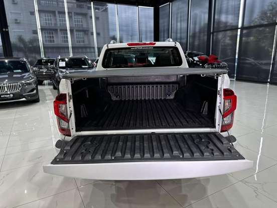 NISSAN-FRONTIER-2022
