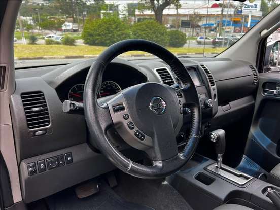 NISSAN-FRONTIER-2016