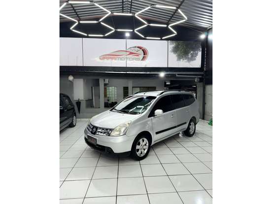 NISSAN-GRAND LIVINA-1.8 S 16V FLEX 4P AUTOMÁTICO NISSAN-GRAND LIVINA-2010