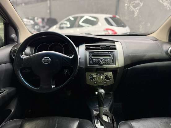 NISSAN-GRAND LIVINA-1.8 S 16V FLEX 4P AUTOMÁTICO NISSAN-GRAND LIVINA-2010