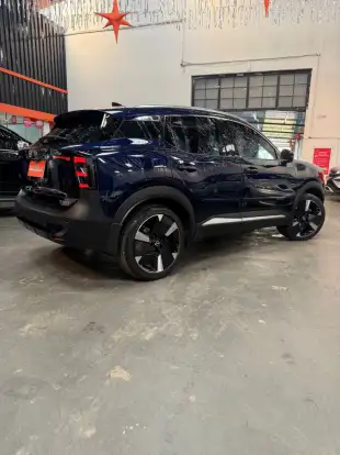 NISSAN-KICKS-2025