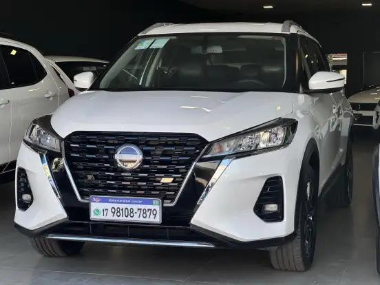 NISSAN-KICKS-2023
