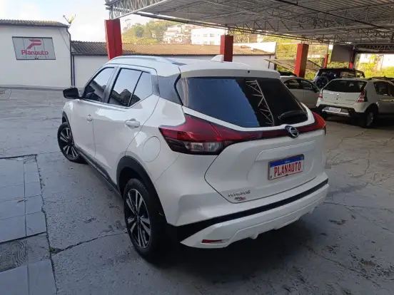 NISSAN-KICKS-2021