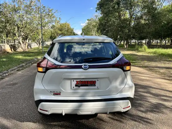 NISSAN-KICKS-2021