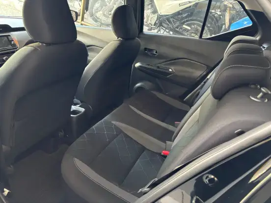 NISSAN-KICKS-2020