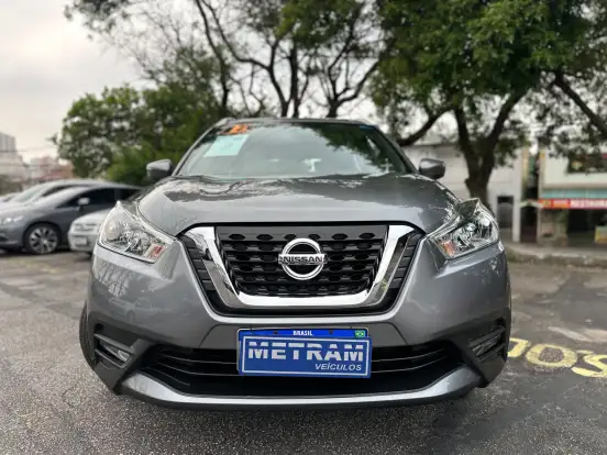 NISSAN-KICKS-2017