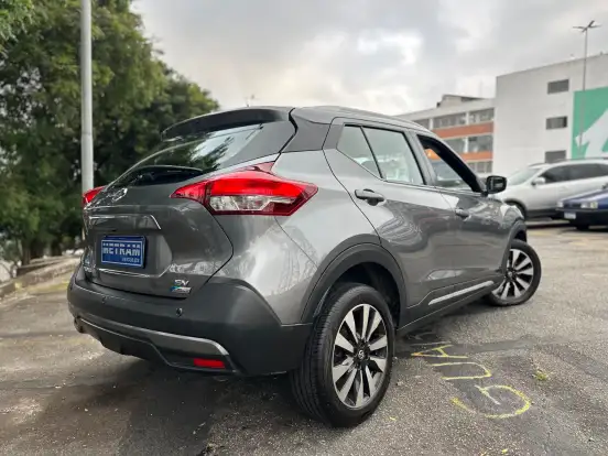 NISSAN-KICKS-1.6 16V FLEXSTART SV 4P XTRONIC NISSAN-KICKS-2017