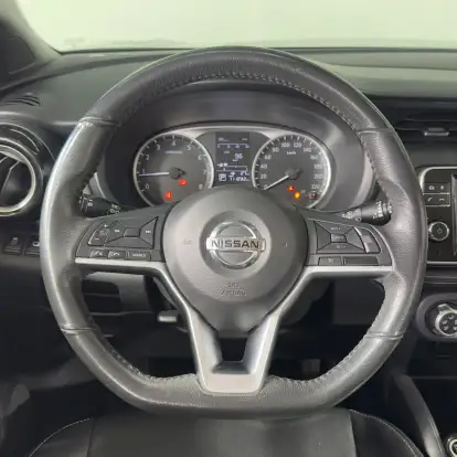NISSAN-KICKS-2020