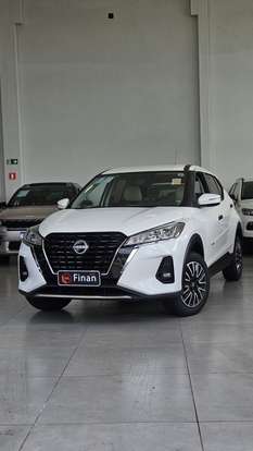 NISSAN-KICKS-2023