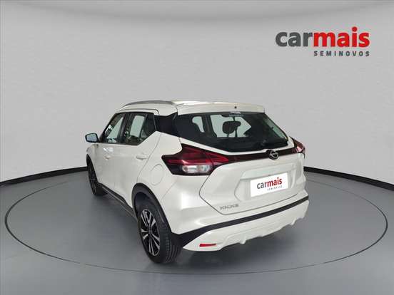NISSAN-KICKS-2024
